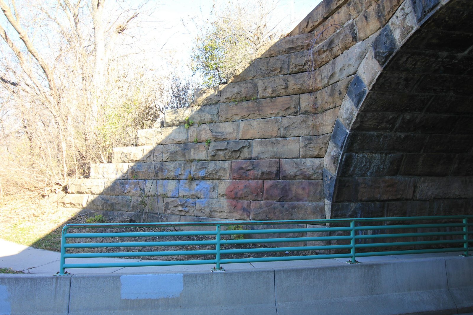 Northwest wing wall